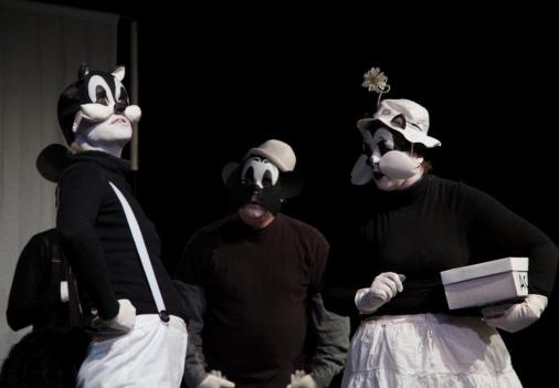 553326_3982870284055_1219706084_n